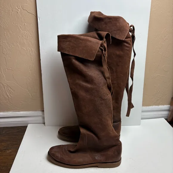 Frye Brown Knee-High Women's Boots Celia Soft Leather Flat Size 11