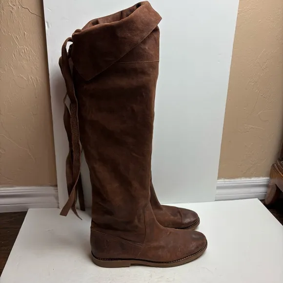Frye Brown Knee-High Women's Boots Celia Soft Leather Flat Size 11