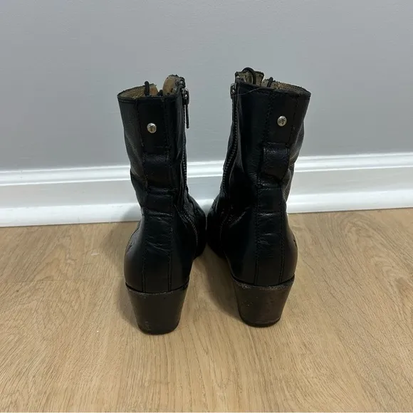 Frye Courtney Lace Up Mid Heel Black Leather Boot Women’s Size 8.5