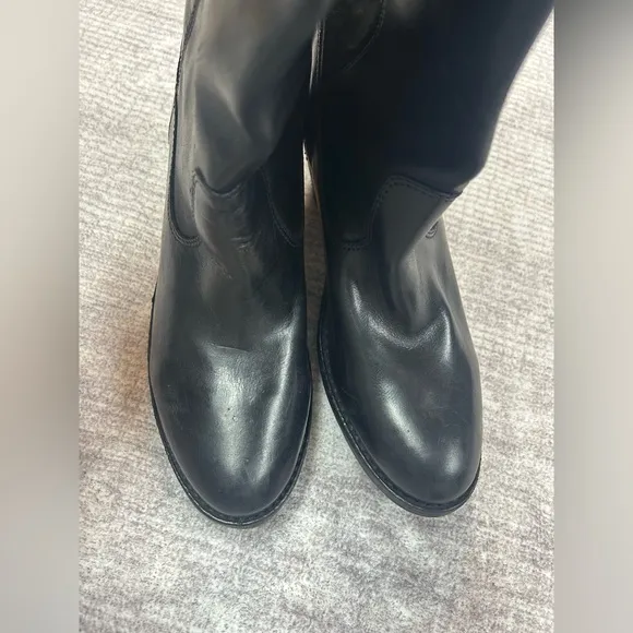 Frye Jackie Button Tall Black Oiled Leather Boots Women’s 7