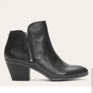 Frye Judith Zip Leather Booties Ankle Boots Size 7