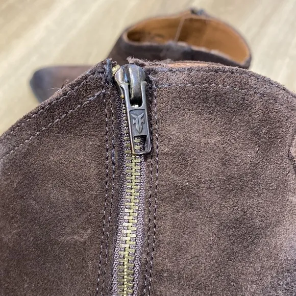 Frye June Western Shootie Brown Suede Ankle Boots size 7