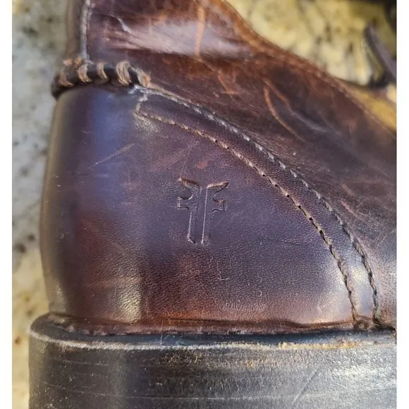 Frye  Men's 8.5D Brown Chukka Leather Lace up Boots Distressed