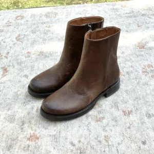 Frye NWT New Brown Leather Ankle Boots Sz 7