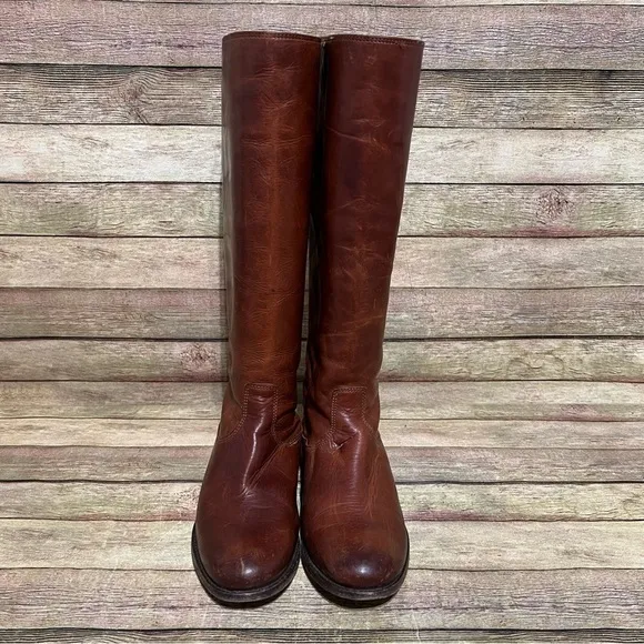 Frye Redwood Leather Melissa Back Zip Boots