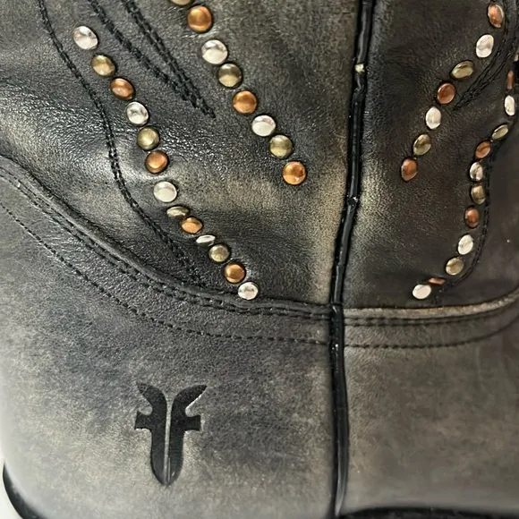 Frye Shelby Studded Western Boots Women’s Size 8.5
