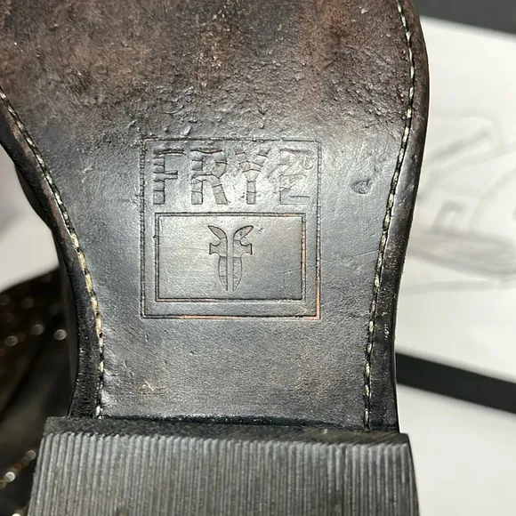 Frye Shelby Studded Western Boots Women’s Size 8.5