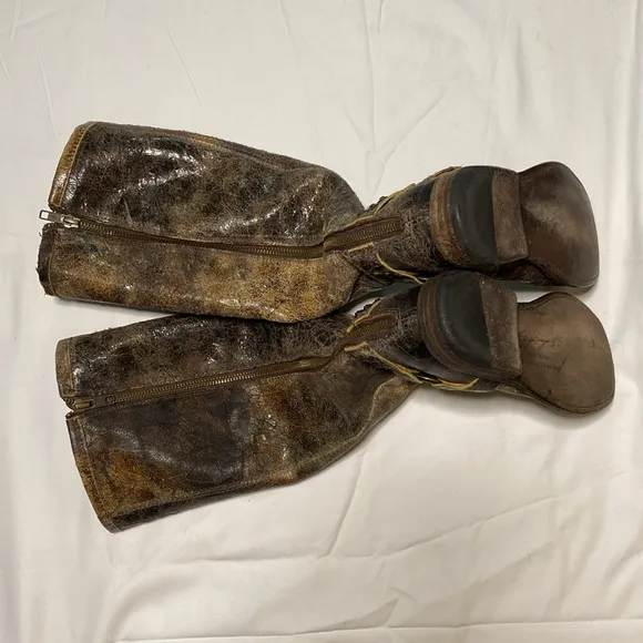 Frye Sz 6 B Brown Distressed Leather Harness Studs knee high riding boots