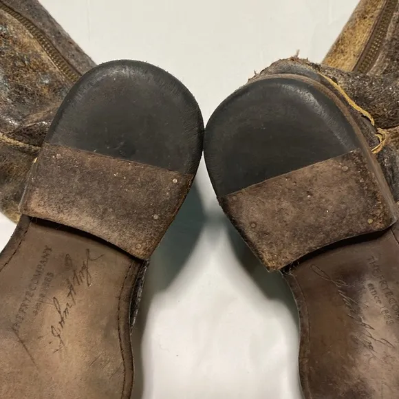 Frye Sz 6 B Brown Distressed Leather Harness Studs knee high riding boots