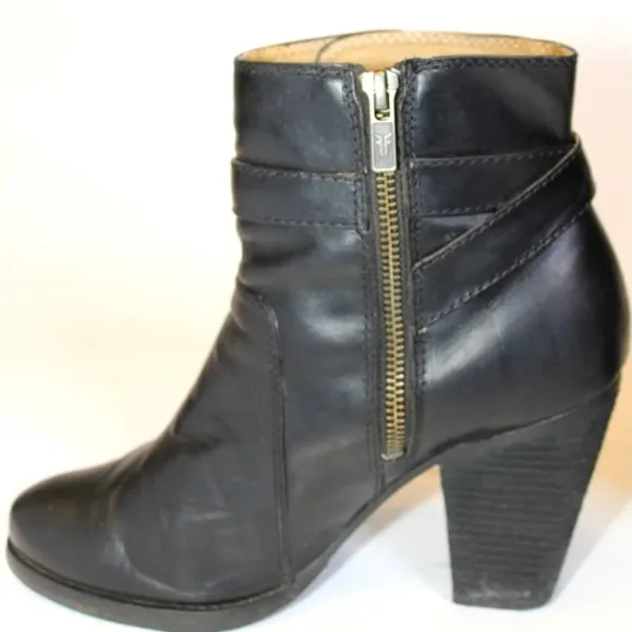 Frye Womens 7.5 M Patty Black Moto Bootie Ankle Boots EUC BLOCK HEEL.