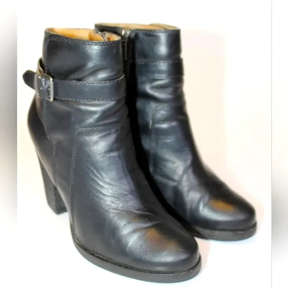 Frye Womens 7.5 M Patty Black Moto Bootie Ankle Boots EUC BLOCK HEEL.