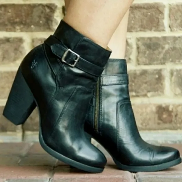 Frye Womens 7.5 M Patty Black Moto Bootie Ankle Boots EUC BLOCK HEEL.