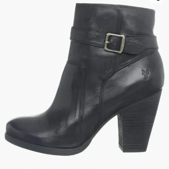 Frye Womens 7.5 M Patty Black Moto Bootie Ankle Boots EUC BLOCK HEEL.