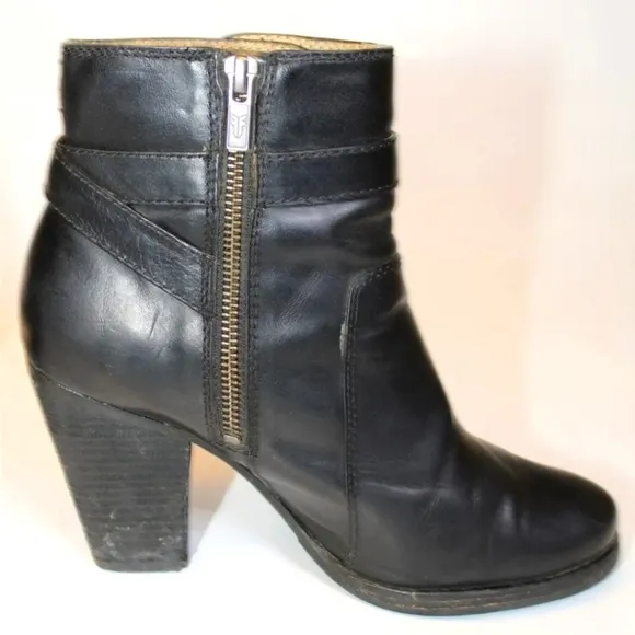 Frye Womens 7.5 M Patty Black Moto Bootie Ankle Boots EUC BLOCK HEEL.