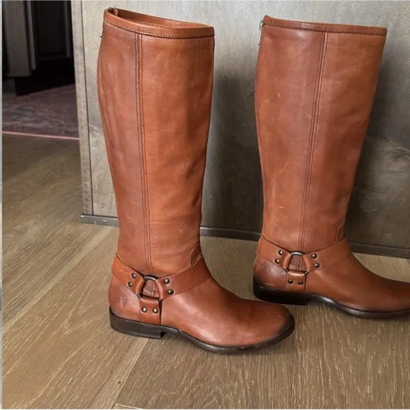 Frye Women's Brown Leather Riding Boots