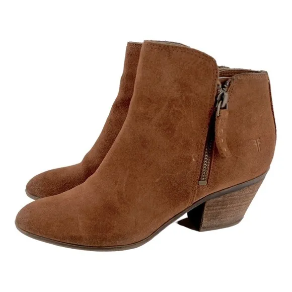 Frye Women's Judy Zip Bootie Ankle Boots Size 6 M 347-0015-COGNAC Suede