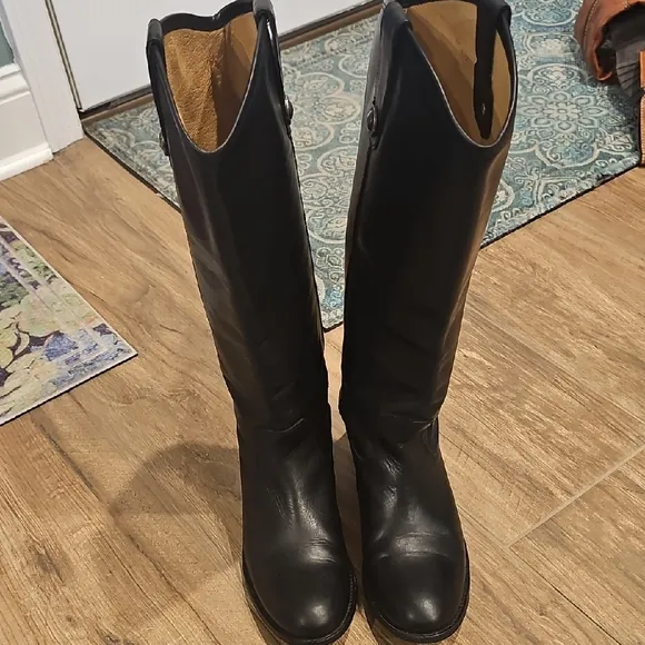 Frye Women's Melissa Button Riding Boots - Round Toe Sz 7.5B