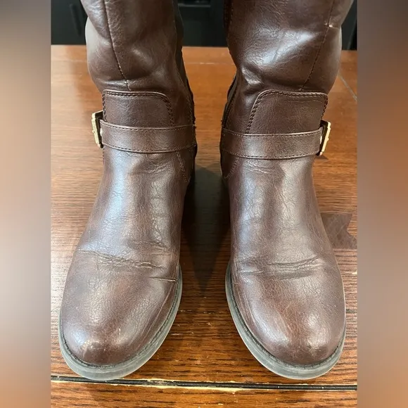 G by GUESS Harson Tall Riding Boots Buckle Detail Brown, size 8 🥾