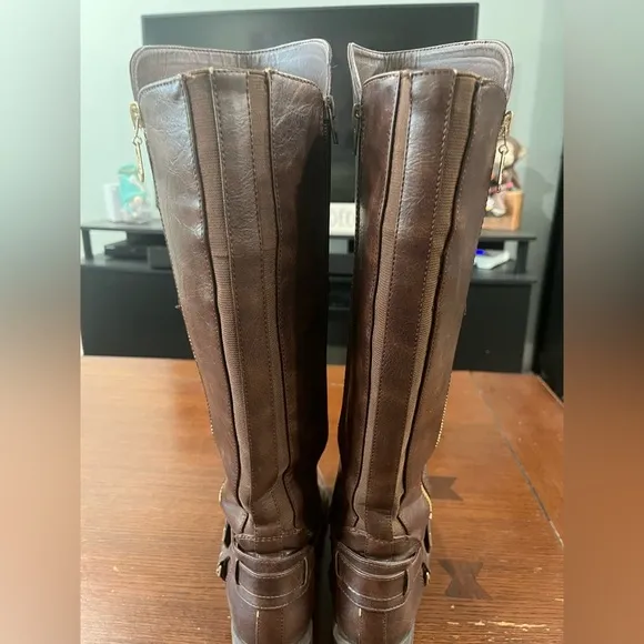 G by GUESS Harson Tall Riding Boots Buckle Detail Brown, size 8 🥾