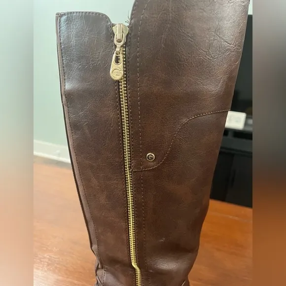 G by GUESS Harson Tall Riding Boots Buckle Detail Brown, size 8 🥾