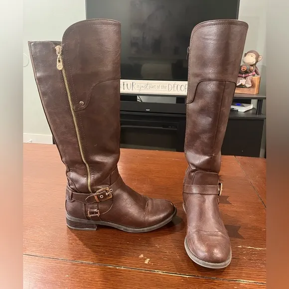 G by GUESS Harson Tall Riding Boots Buckle Detail Brown, size 8 🥾