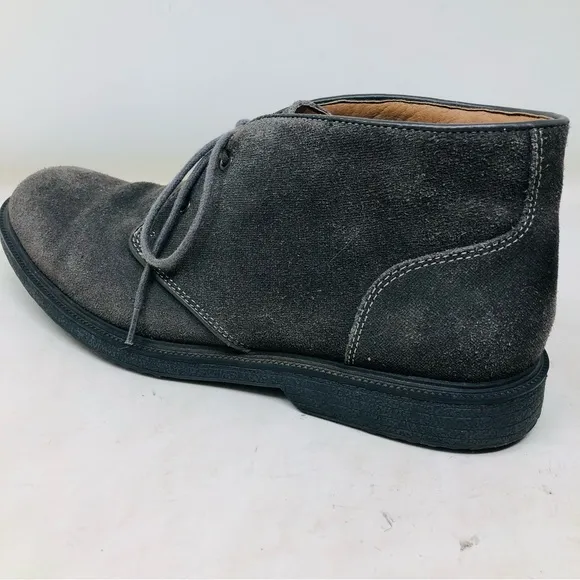G H Bass Bradley Gray Suede Chukka Boots