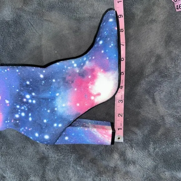 Galaxy Print Pointy Toe Chunky Heeled Ankle Boots Women's Size 7 Heel 4 inches