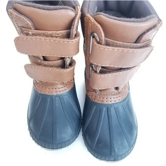 GAP Snow Boots Girls &amp; Boys Size 5T/6T