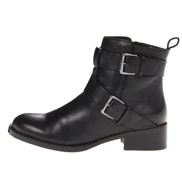 Gentle Souls by Kenneth Cole Women's Black Leather Best of Moto Boots Size 8
