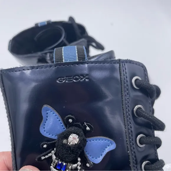 Geox Respira Gillyjaw Girls Dark Navy Combat Boots in Size 34 / 3