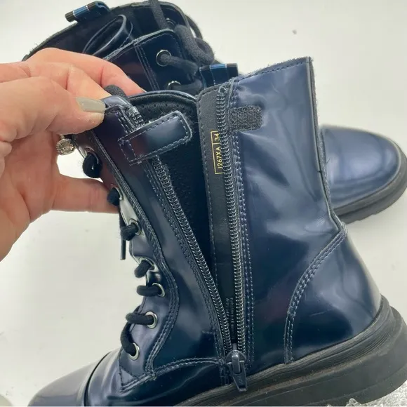 Geox Respira Gillyjaw Girls Dark Navy Combat Boots in Size 34 / 3