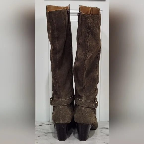 Giani Bernini Cagney knee length green suede boots women's size 7.5