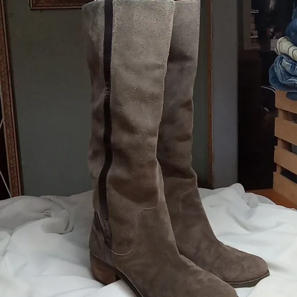 Gianni Bini riding boots size 8