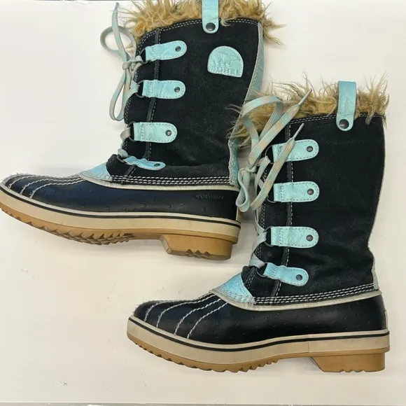 Girl’s Sorel Joan Of Arc Waterproof Winter Boots Size 4