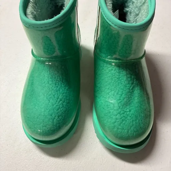 Girls Sz 2 Ugg Classic Clear Mini Teal Waterproof Rain Snow Boots Turquoise Warm