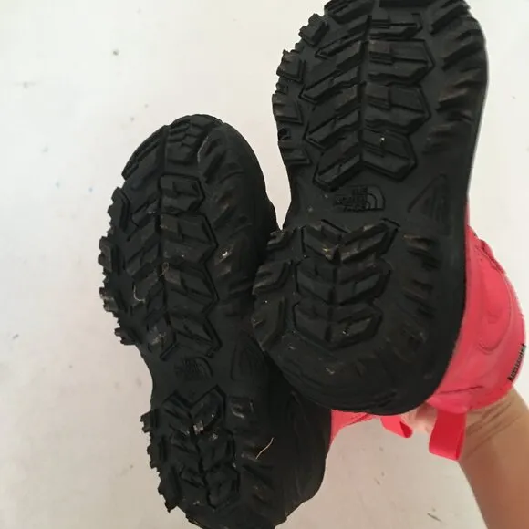 Girls The North Face Snow Boots Sz 10