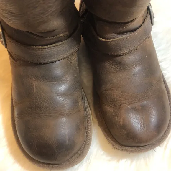 Girls UGG Boots Kensington Toast Brown Sz 13