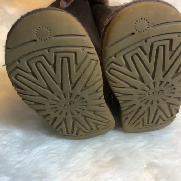 Girls UGG Boots Kensington Toast Brown Sz 13