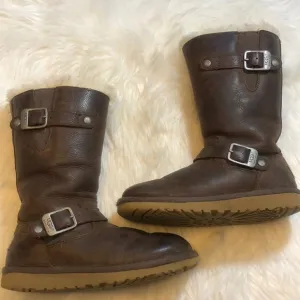 Girls UGG Boots Kensington Toast Brown Sz 13
