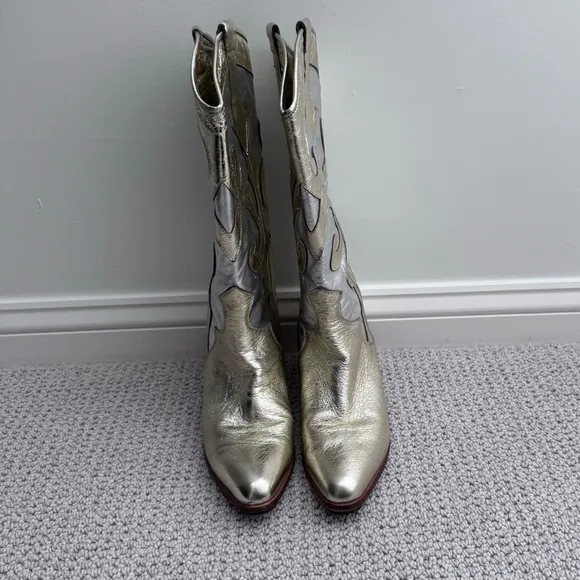 GOLD AND SILVER COWBOY BOOTS