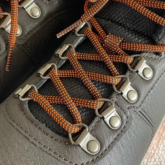 Goodyear Man Hiking Winter Boots - Size 9 - Dark real leather