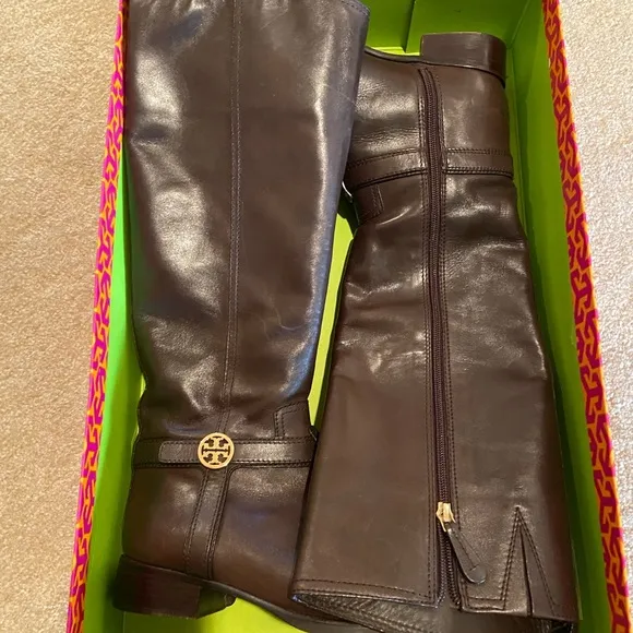 Gorgeous Tory Burch riding boots Bristol