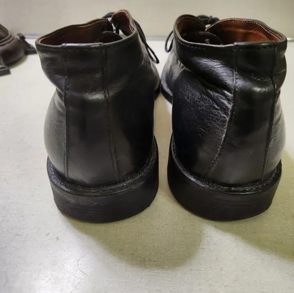 GUC Barney's New York Men's Black Leather Ankle Boots; Size 11