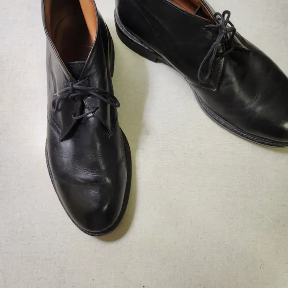 GUC Barney's New York Men's Black Leather Ankle Boots; Size 11