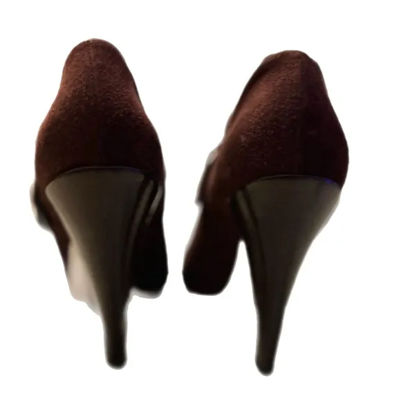 Gucci Brown Ankle Boots with Gold Accent Medallion