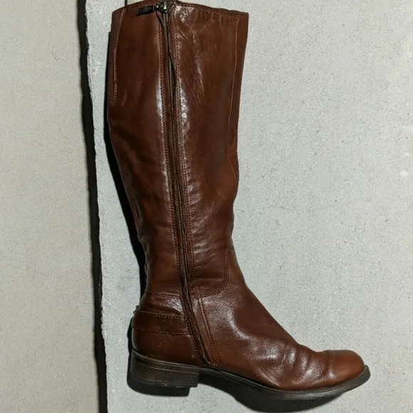Guess riding boots butter-soft leather brown 8