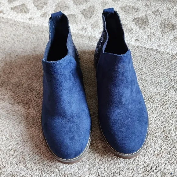 Hanna Andersson Glitter Boots