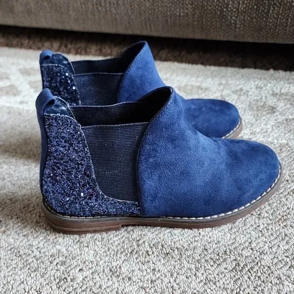 Hanna Andersson Glitter Boots