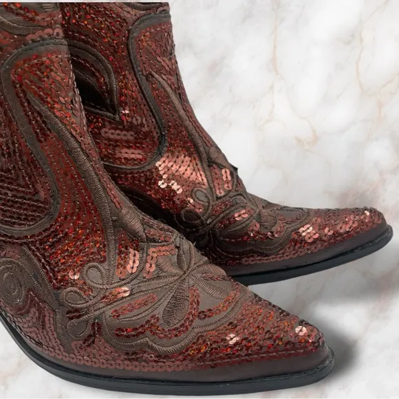 Helen's Heart| Embellished Sequin Burgundy Bronze Western Boot Size 9