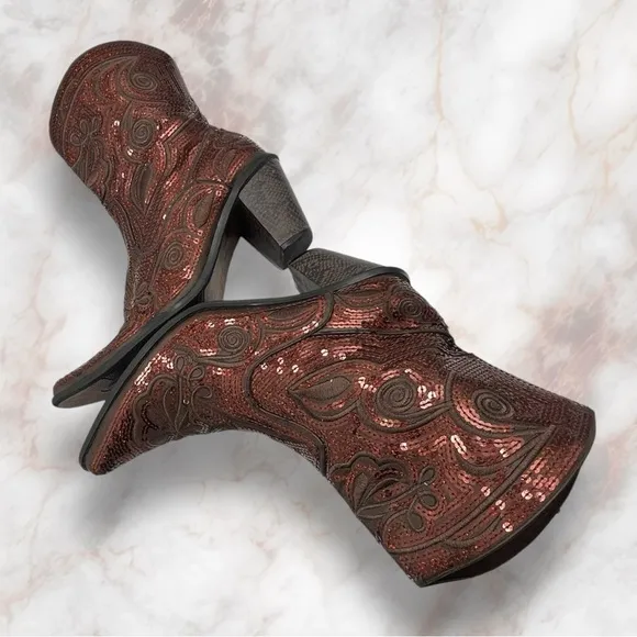 Helen's Heart| Embellished Sequin Burgundy Bronze Western Boot Size 9